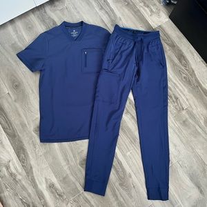 Cherokee Infinity scrub set